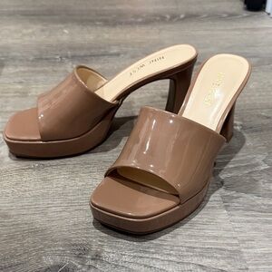 Nine West Women's Tan Patent Platform Mules